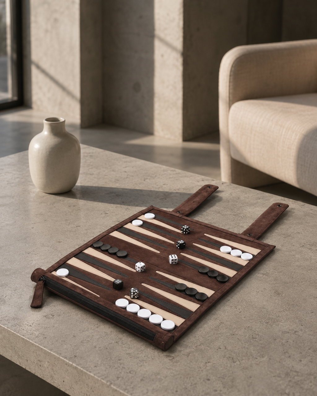 Le Marlow déroulé sur une table